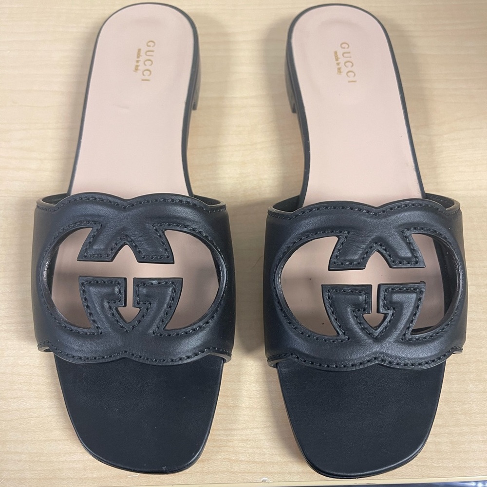 Gucci Interlocking G Cut Out Slide Sandal